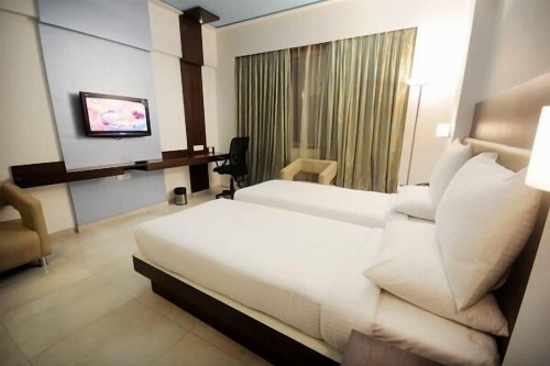 Srinivas Saffron Hotel image 7